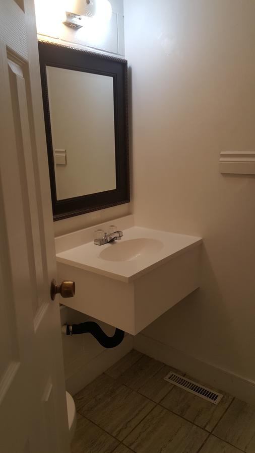 Centennial Motel Kindersley エクステリア 写真