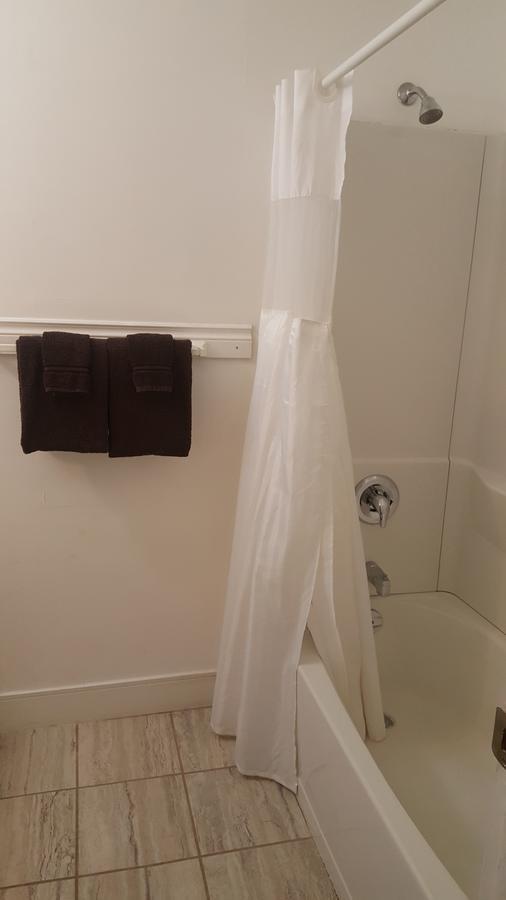 Centennial Motel Kindersley エクステリア 写真