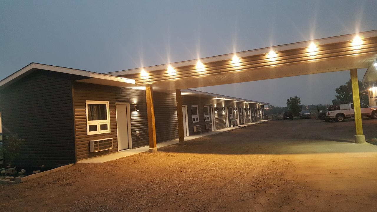 Centennial Motel Kindersley エクステリア 写真