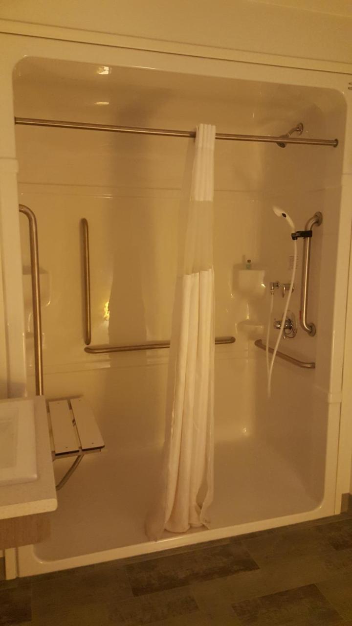 Centennial Motel Kindersley エクステリア 写真